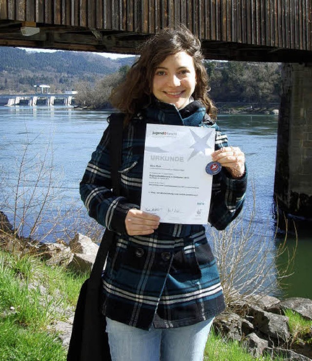 Den ersten Preis beim Regionalwettbewe... von Jugend forscht bekam Alice Pfohl.  | Foto: Christin Keller