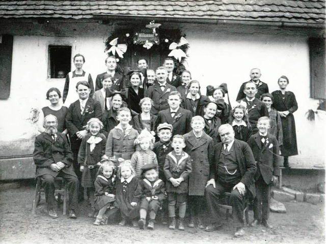 Die Geigeles &#8211; eine Mengener Fam...Karl Geigele (Mitte)  im Jahr 1930.     | Foto: privat