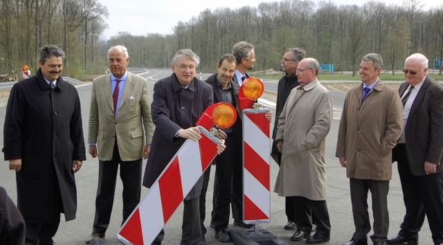 Aus dem Weg: Regierungsprsident Julia...lstck der B 31 West werden wird.       | Foto: manfred frietsch