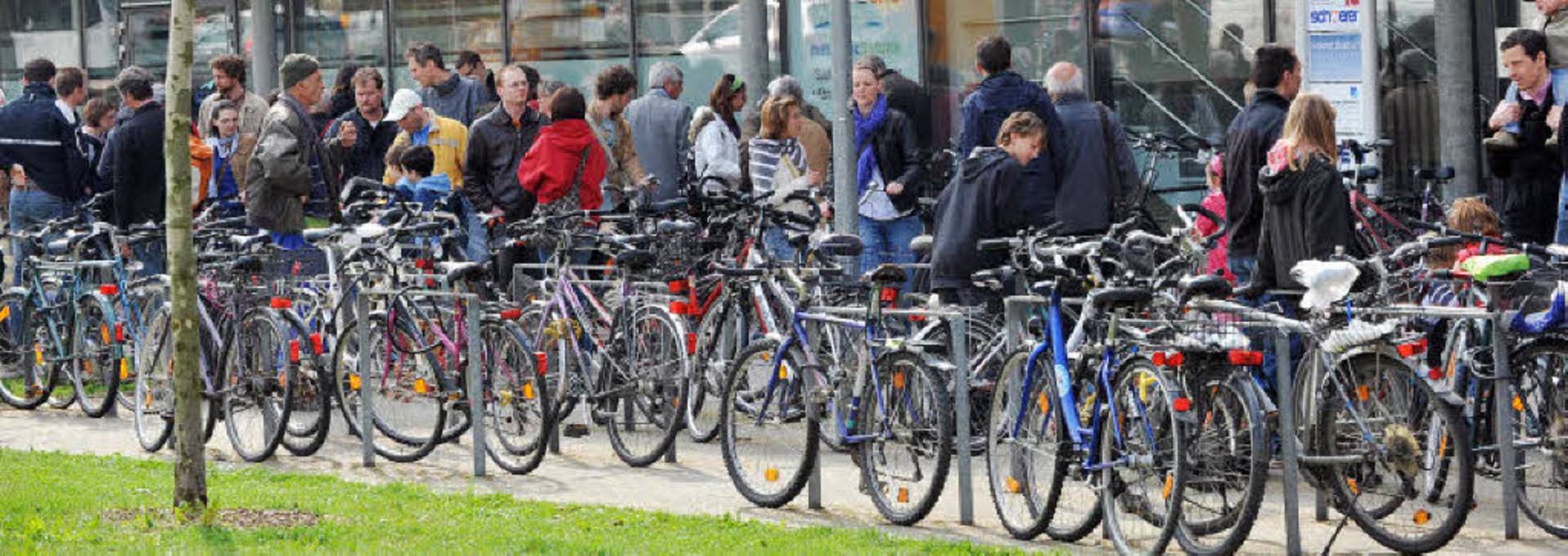 FahrradFrühling bringt viel Volk ins Rollen Freiburg