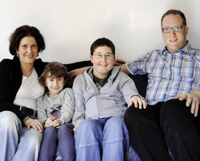Die Familie Muselewski aus Littenweile...ttzt Familien mit  kranken Kindern.    | Foto: Ingo Schneider