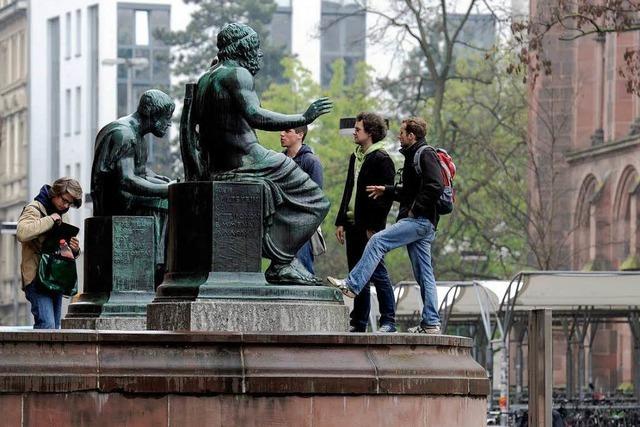 Eltern in Sorge: 2012 machen zwei Jahrgnge Abitur