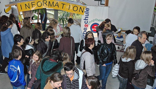 Rund 50 Betriebe nehmen am Samstag, 17...ckner-Realschule in Rheinfelden teil.   | Foto: Archiv