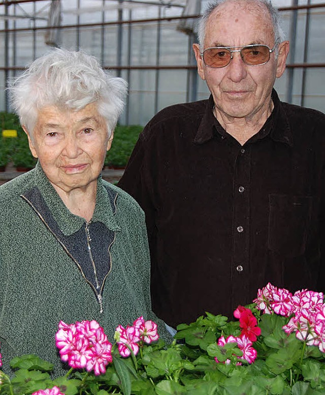 Leben mit Blumen: Adele und Alfred Friderich.  | Foto: Roland Vitt