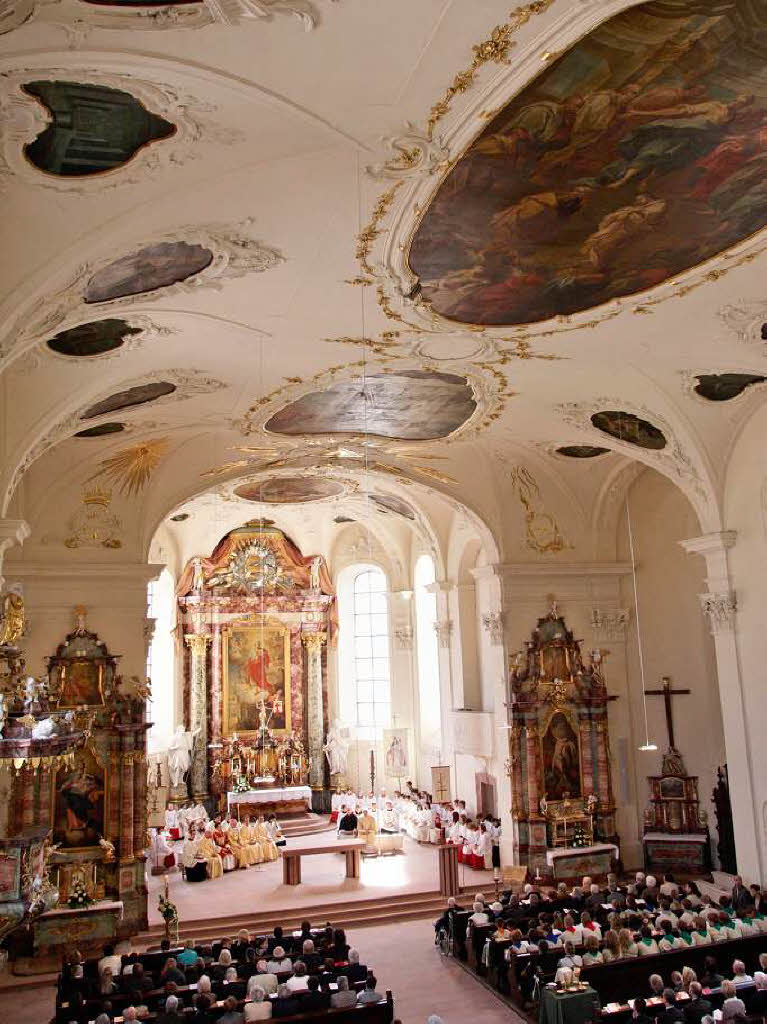 Prachtvoll renoviert prsentiert sich die Endinger Stadtkirche.