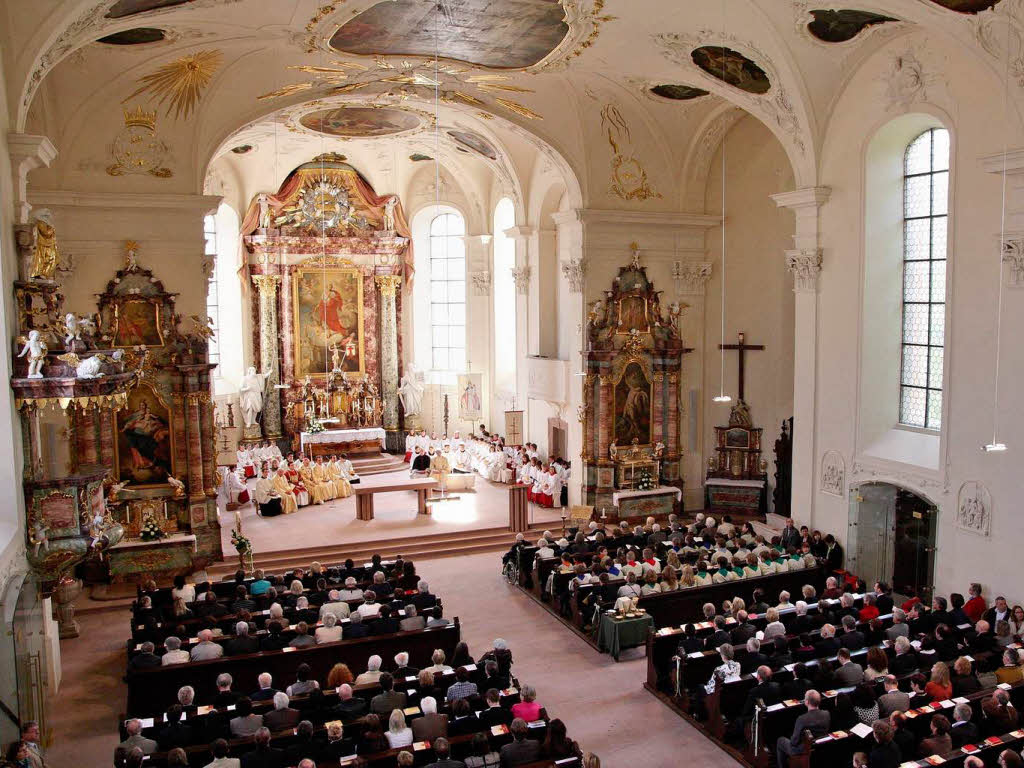 Prachtvoll renoviert prsentiert sich die Endinger Stadtkirche.