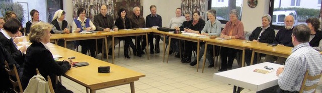 Der Pfarrgemeinderat der Seelsorgeeinh...rsten Sitzung mit Wahlen beschftigt.   | Foto: BZ