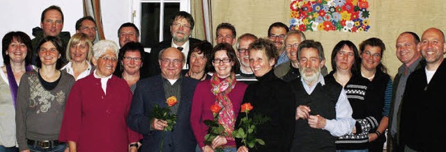 Der neue gemeinsame Pfarrgemeinderat der Seelsorgeeinheit Waldkirch.   | Foto: Fotos: Christine Speckner