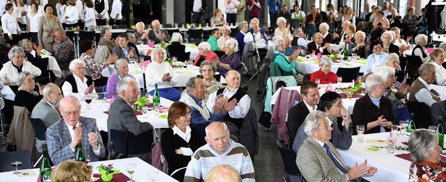 Die Aula der Heimschule war beim Bromer-Fest wieder voll besetzt.   | Foto: Ulrike Hiller