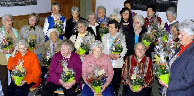 29 Frauen gehren  seit der Grndung v... der Frauengemeinschaft Blasiwald an.   | Foto: Ute Aschendorf