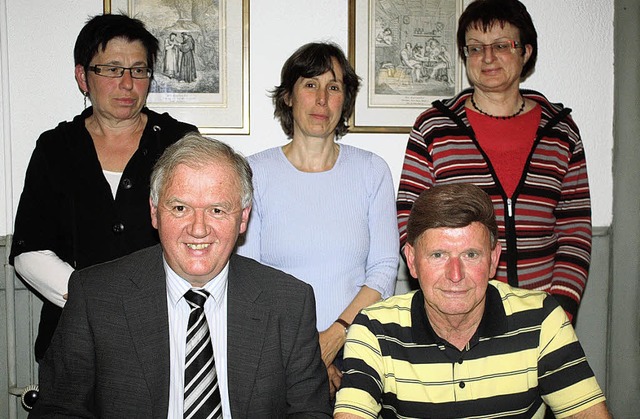 Ulrike Roth-Potschies, Christel Leinin...eier dankte ihm  fr sein Engagement.   | Foto: Heiner Fabry