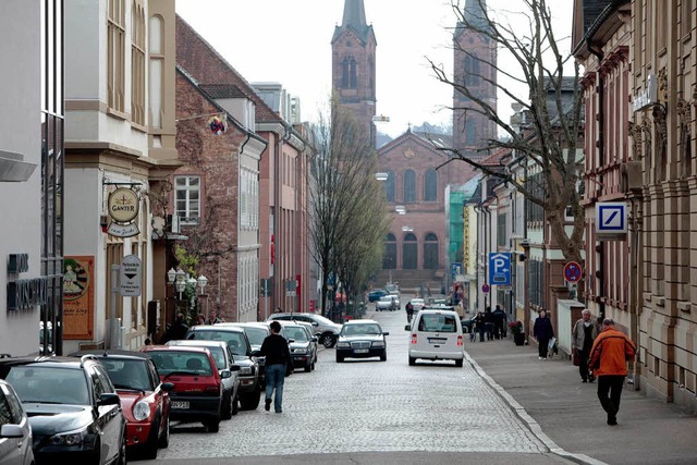 Die Schillerstrae soll Einbahnstrae ...Verkehr auf dem Urteilspaltz zu haben.  | Foto: Christoph Breithaupt