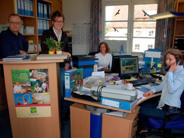 Zufrieden mit der Jahresbilanz: das Team der ZTL-Geschftsstelle in Bleibach.  | Foto: Bernd Fackler