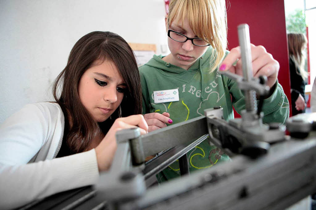 Girls’ Day bei der Firma NELA Brüder Neumeister. Girls’ Day bei der Firma NELA Brüder Neumeister.