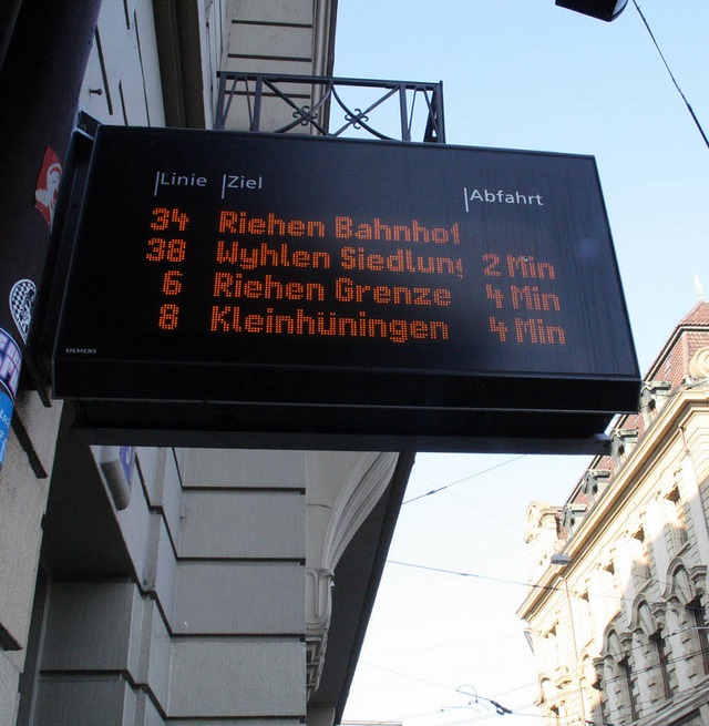 Gemeinde und SBG verhandeln mit der Sc... der Buslinie 38 in den Abend hinein.   | Foto: Christoph Spangenberg