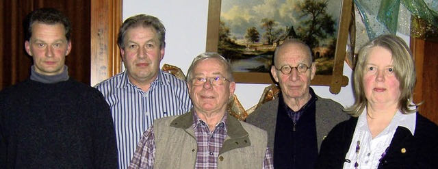 Fr ihre Verdienste um die Bienenzucht...erdem in Abwesenheit  Walter Bhler.   | Foto: Albert Liertz