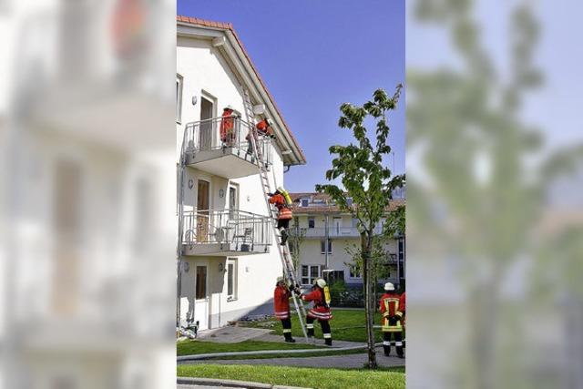 Feuerwehr probt den Ernstfall am Haus Johannes