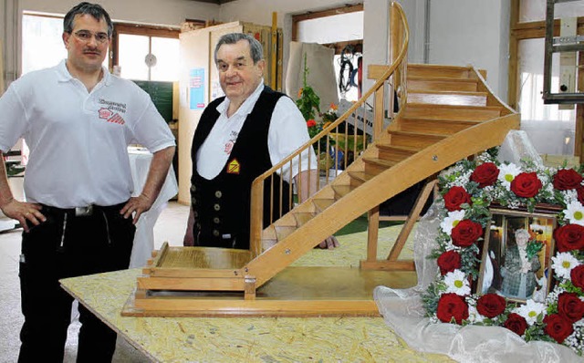 Senior-Chef Karl Mutter (rechts) prse...lichen Betrieb inzwischen weiterfhrt.  | Foto: Andreas Bhm