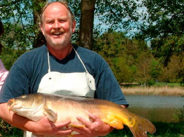 Fischzchter Georg Riegger  | Foto: Bernhard Rein