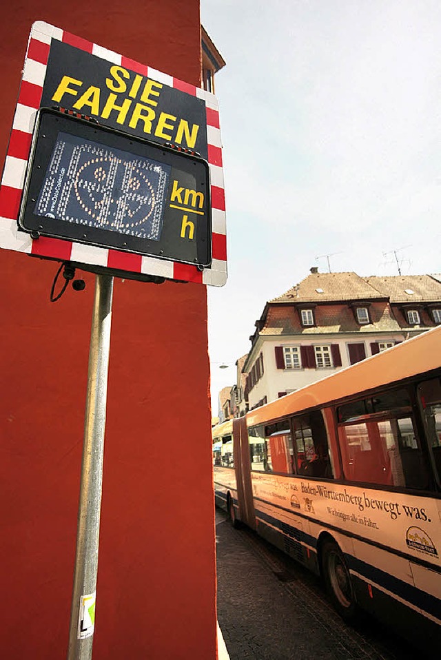 Wie schnell? Die  Messstelle am Alten Rathaus.   | Foto: bastian henning