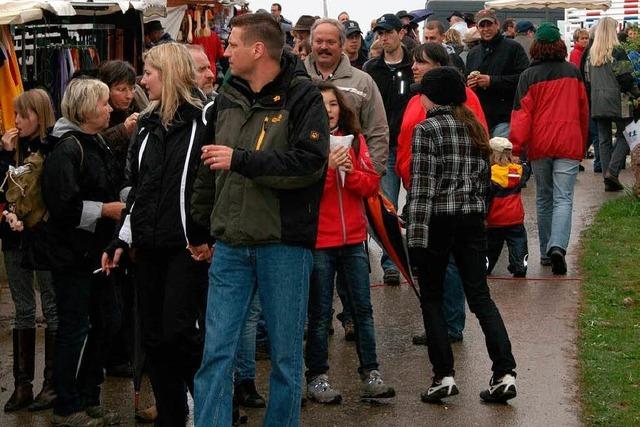 Fotos: Viel Programm beim Pferdemarkt in Birkendorf