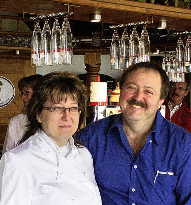 Elke und Martin Herb sind die neuen Pchter des Gasthauses Knoblauchzehe.  | Foto: Werner Probst