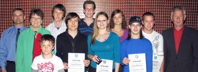 Die Silbermedaillengewinner mit Brger... Vereinsgemeinschaft Riegel (rechts).   | Foto: Helmut Hassler