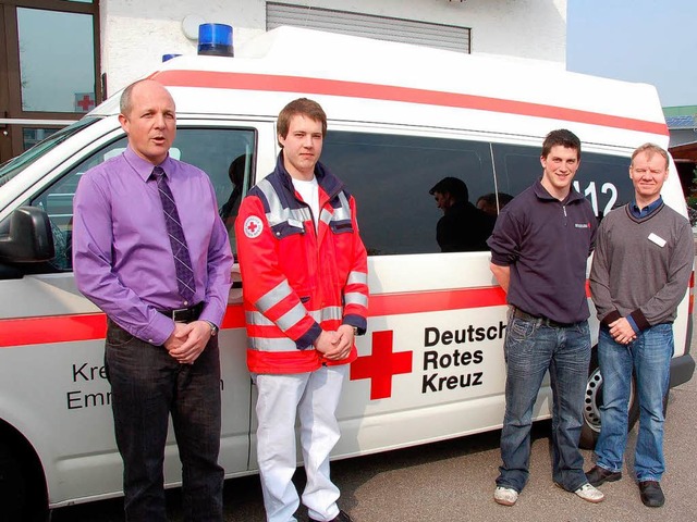 DRK-Kreisgeschftsfhrer Jochen Hilper... Mobilen Sozialen Dienst  (von links).  | Foto: Marius Alexander