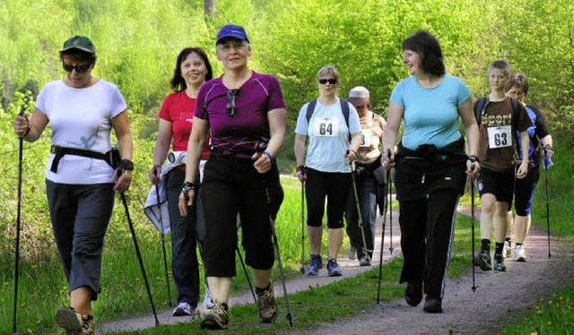 An die Stcke, fertig, los: Am Sonntag...Lauf in Sulz wieder durch die Wlder.   | Foto: BZ