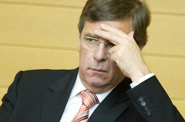 Sorgt fr rger bei Gegnern wie Parteifreunden: Finanzminister Willi Stchele.  | Foto: dpa