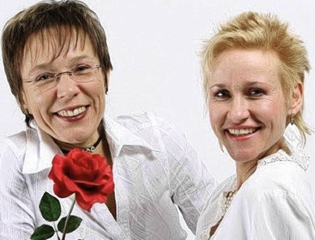 Barbara Kleiner und Barbara Wldele (rechts) sind fasziniert von Rosen.   | Foto: Privat