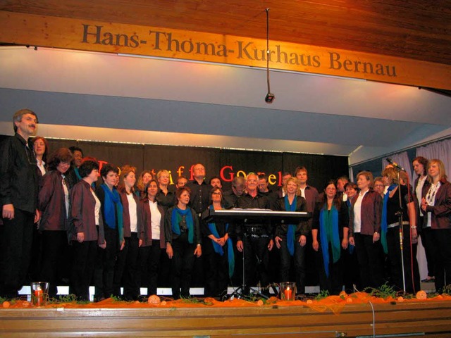 Die Chre &#8222;Stimmen &#8211; Los!&... Gospelchor Dornach/Schweiz in Aktion.  | Foto: Ulrike Spiegelhalter