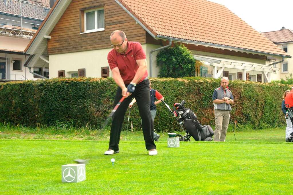 Anzeigen-Dossier Mercedes-Benz GolfMasters Sdbaden 2010