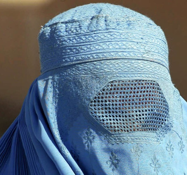 Die Burka sorgt im Aargau fr Debatten.   | Foto: ddp