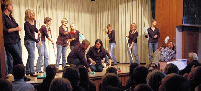 Das Vocalensemble Scat&#39;n Types pr...ngerinnen mit kleinen Choreografien.   | Foto: Ounas-Krusel