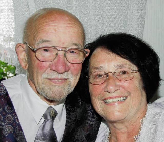 Seit 50 Jahren ein Ehepaar: Albert und Maria Zimmermann   | Foto: Sedlak