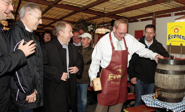 Die Amis knnen&#8217;s: Mit einem Sch...eben Madden) staunten nicht schlecht.   | Foto: DEcoux-Kone