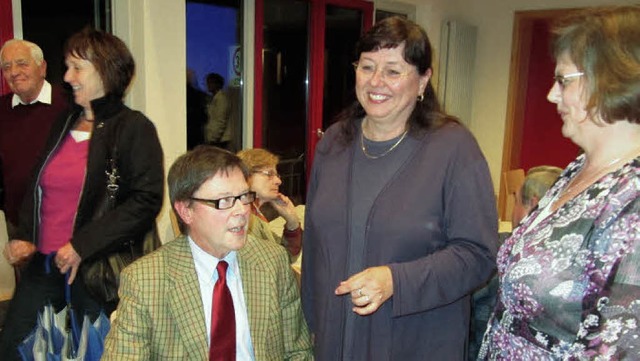 Heidemarie Wimann (rechts) und Heike ...ums Wohnen im Alter ausgewhlt hatte.   | Foto: Susanne Filz