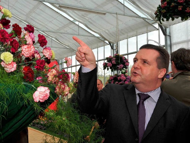 Ministerprsident Stefan Mappus hat am...en die 23. Landesgartenschau erffnet.  | Foto: dpa