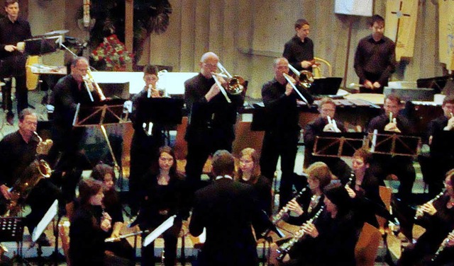 Der Musikverein Buchholz beim Benefizkonzert.   | Foto: Nora Scholz