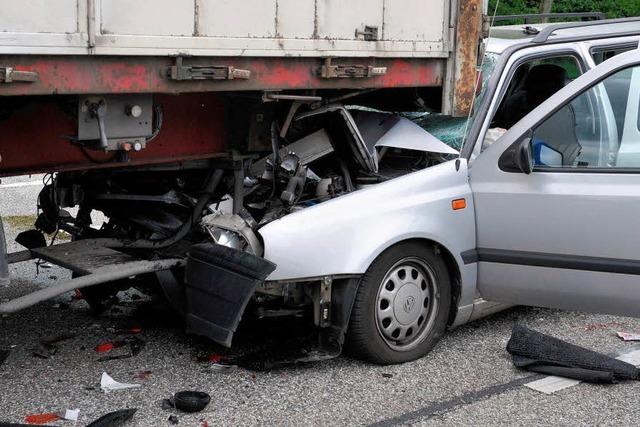 85-jhriger Autofahrer bei Unfall schwer verletzt