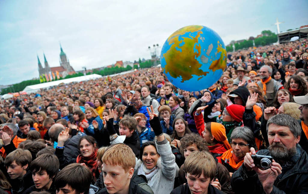 Jugendkonzert "Mnchen rockt fr eine Welt" auf der Theresienwiese