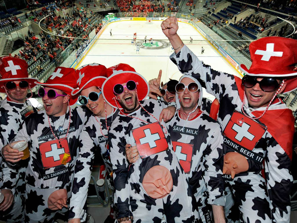 Traditionell luten die Schweizer mit Kuhglocken an der WM – heuer sorgen sie auch optisch fr das entsprechende Flair.