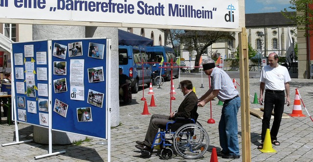 Wie es ist, behindert zu sein, erfahre... die sich sonst  frei bewegen knnen.   | Foto: BZ-Archiv