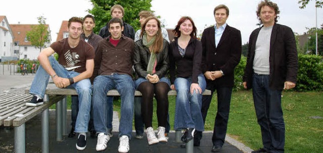 Diese Schler des Kreisgymnasiums habe... der Lehrer Tilo Vieser (von links).    | Foto: Andrea Drescher