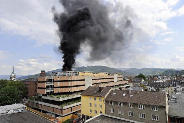 Brand auf Baustelle der Unibibliothek