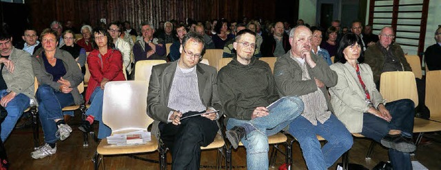 80 Brger kamen zur Sitzung des Bad Be...hulleiterin Ursula Willi (von links).   | Foto: K. Meyer