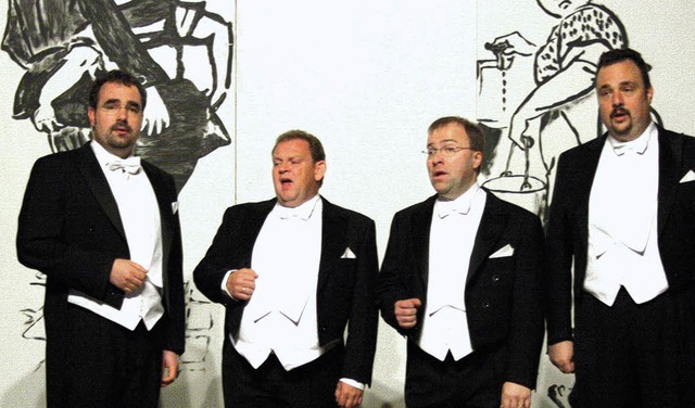 Johannes Peter, Andreas Haas, Daniel C...Kulisse beim Gastkonzert in Wollbach.   | Foto: Bronner