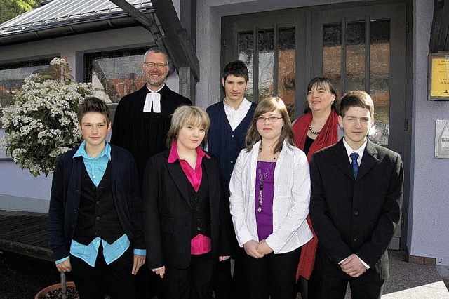 Die Elzacher Konfirmanden   mit Gemein...e in der Christuskirche Konfirmation.   | Foto: Gutjahr