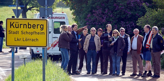 Wegweisend: Einer ganzen Reihe von kle... Krnberg ein Bild von der Situation.   | Foto: Andr Hnig